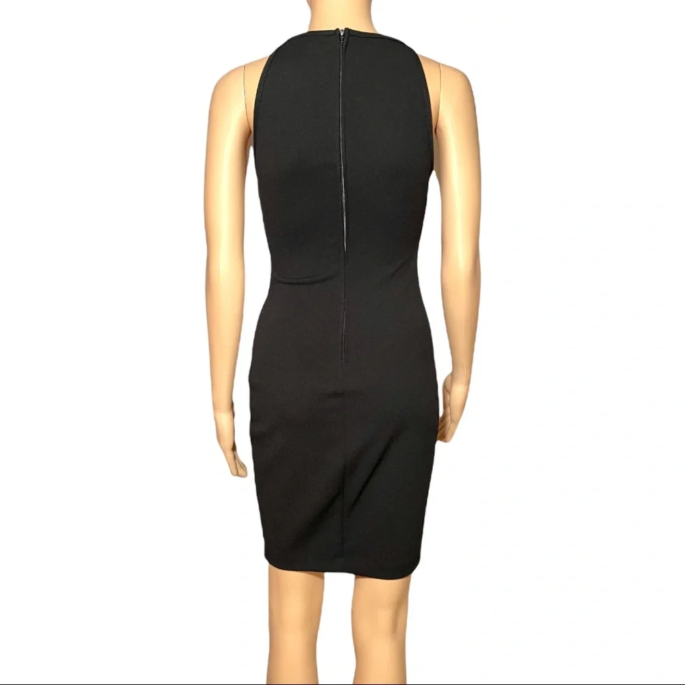 B Darlin Embroidered Red Rose Patch Sheath Sleeveless Black Dress size 1/2 - Picture 2 of 10